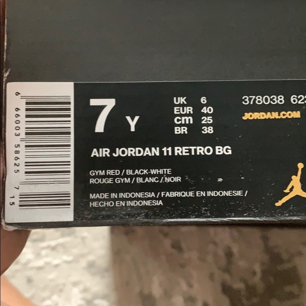 Air Jordan 11 Retro Red  “Win like 96” - Picture 5 of 5